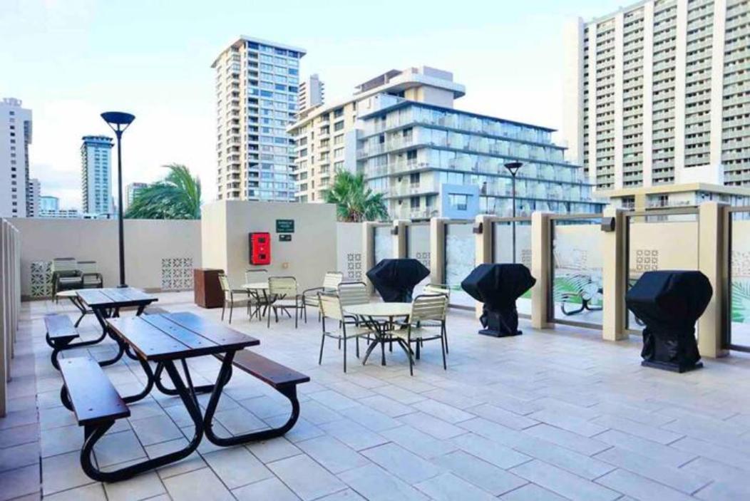 1414- Heart Of Waikiki With Kitchen - Free Parking - City View Honolulu Eksteriør bilde